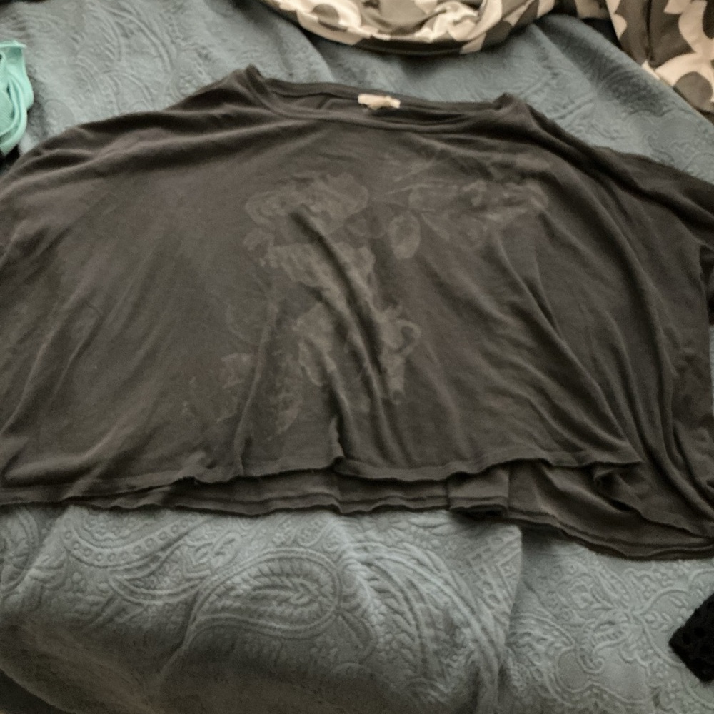 Torrid Festi cropped oversized tshirt.